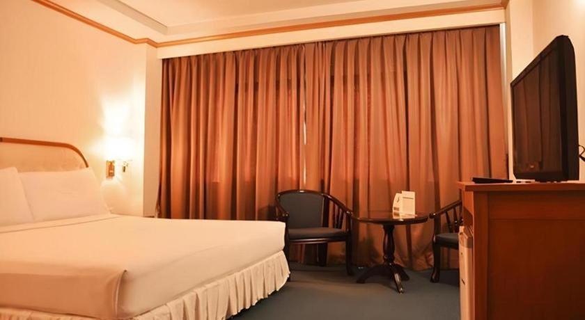 Western Grand Hotel Ratchaburi Ban Bang Kra Eksteriør bilde