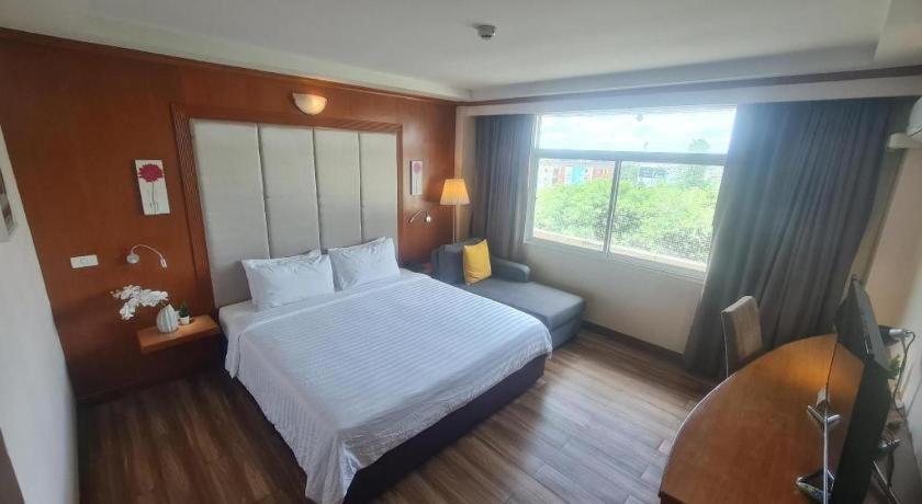 Western Grand Hotel Ratchaburi Ban Bang Kra Eksteriør bilde